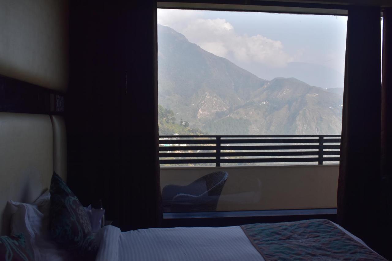 Hotel Black Magic Dharamshala Exteriör bild